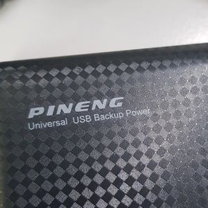 Meet your Posher, Leong